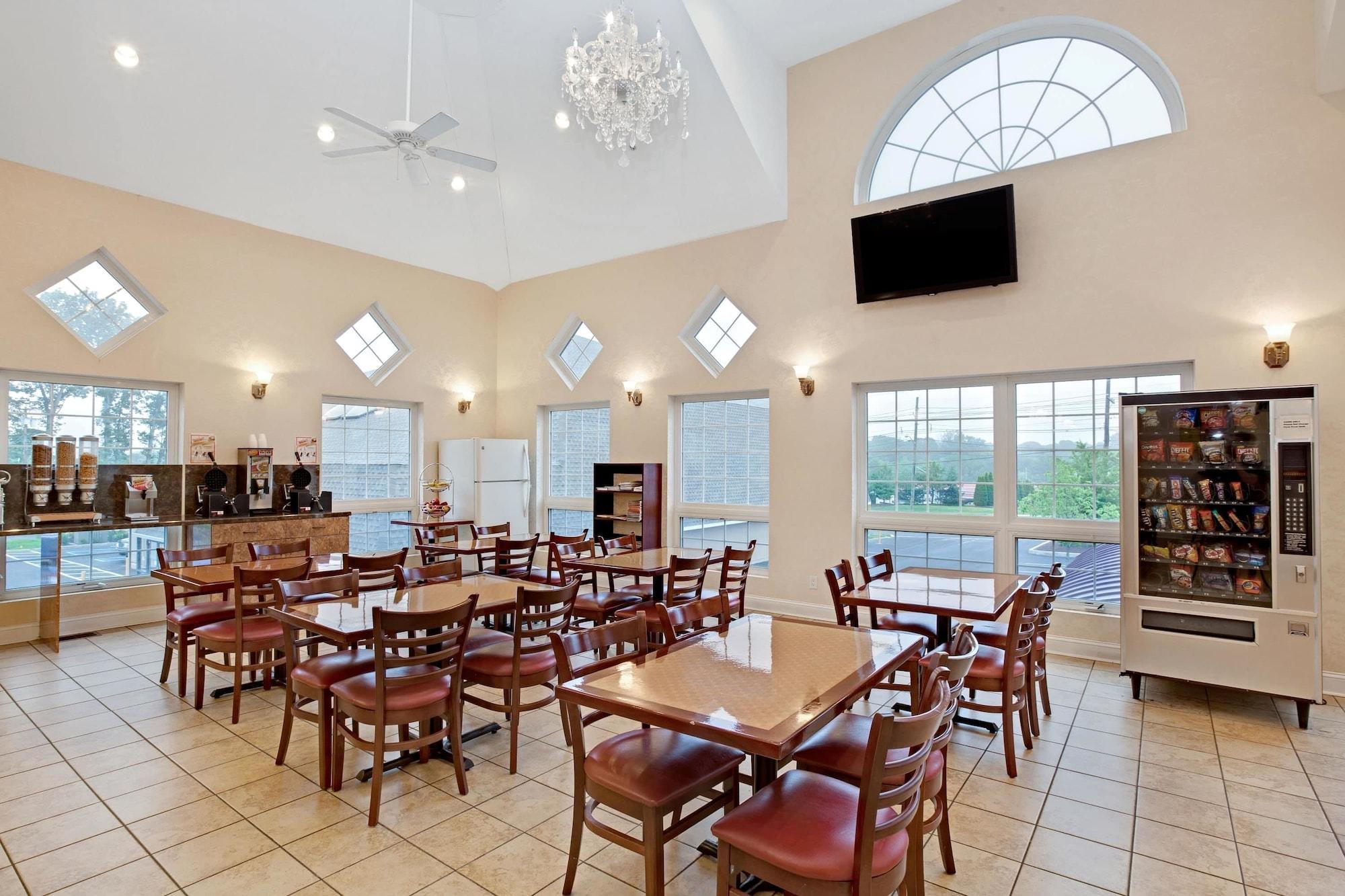 Howard Johnson By Wyndham Blackwood Near Philadelphia Экстерьер фото